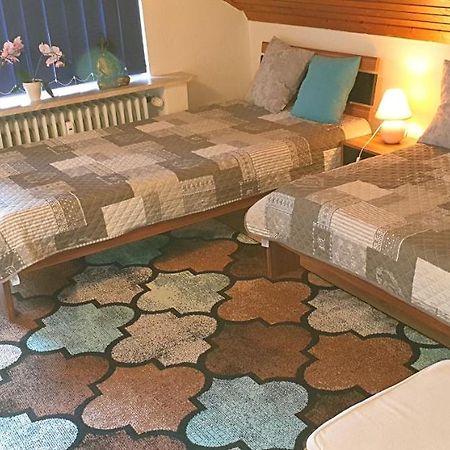 Ferienwohnung Am Bodensee - 2023 Neu Renoviert! Meersburg Esterno foto