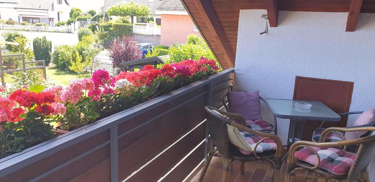 Ferienwohnung Am Bodensee - 2023 Neu Renoviert! Meersburg Esterno foto